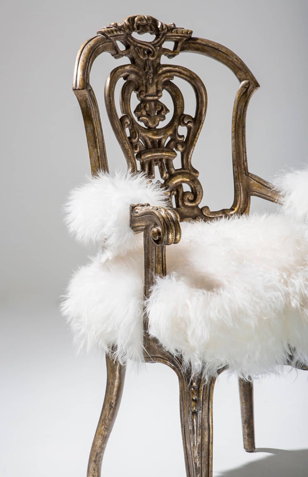 Versailles Luxe Carved Chair – Antique Gold Finish with Faux Fur Upholstery - 2
